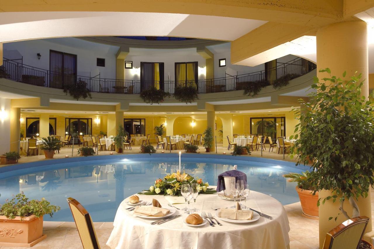 Dolcestate Hotel -Club 캄포펠리체 디 로첼라 외부 사진